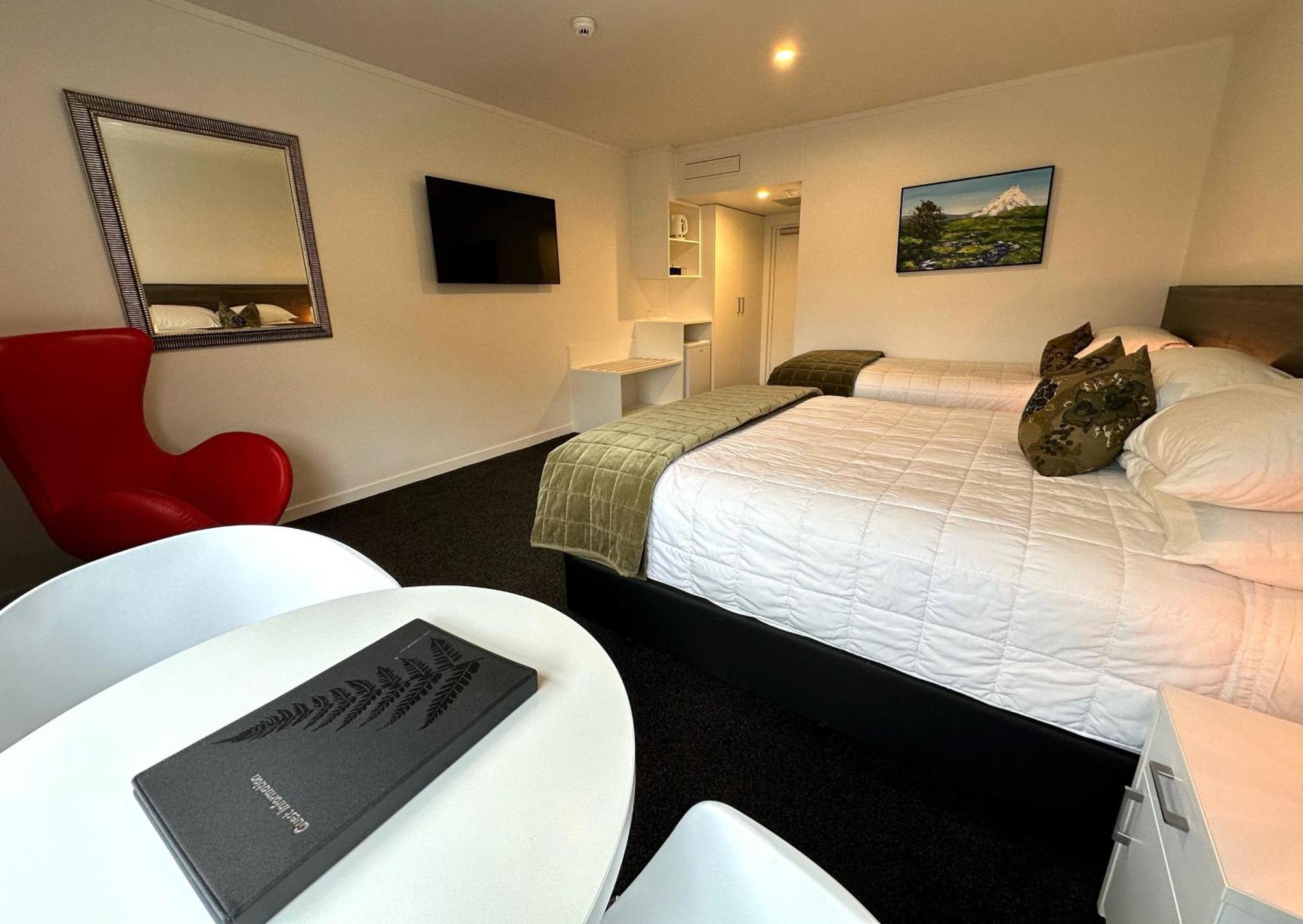 The Devon Hotel A Heritage Hotel New Plymouth Esterno foto