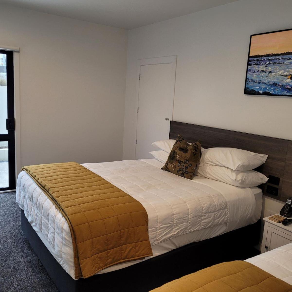 The Devon Hotel A Heritage Hotel New Plymouth Esterno foto
